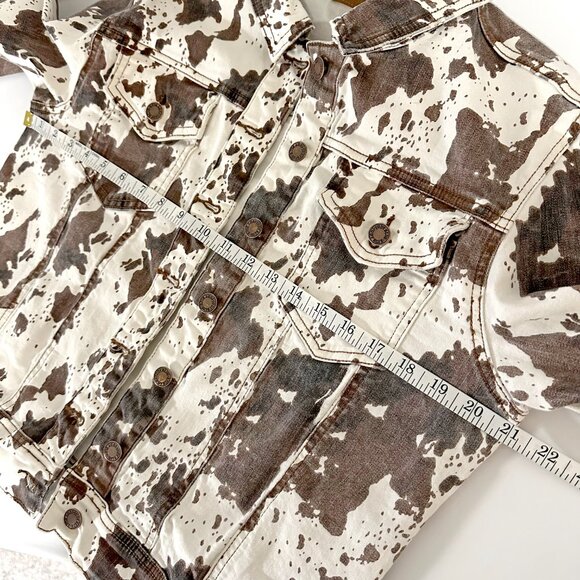 Judy Blue Cow Print Denim Jacket - Picture 11 of 12